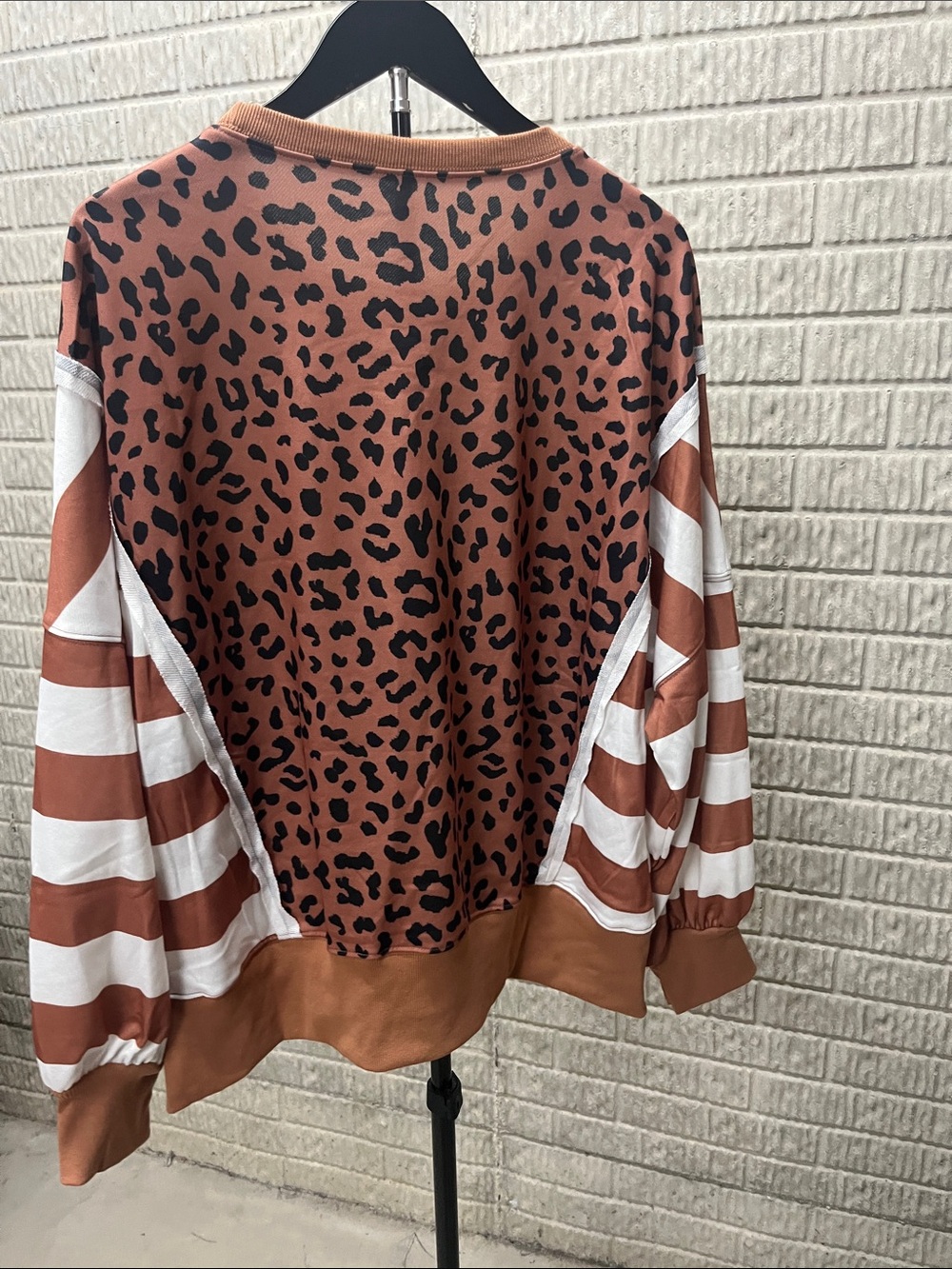 Rust Leopard-Print Striped Sleeve Women's Pullover - Picture 2 of 3